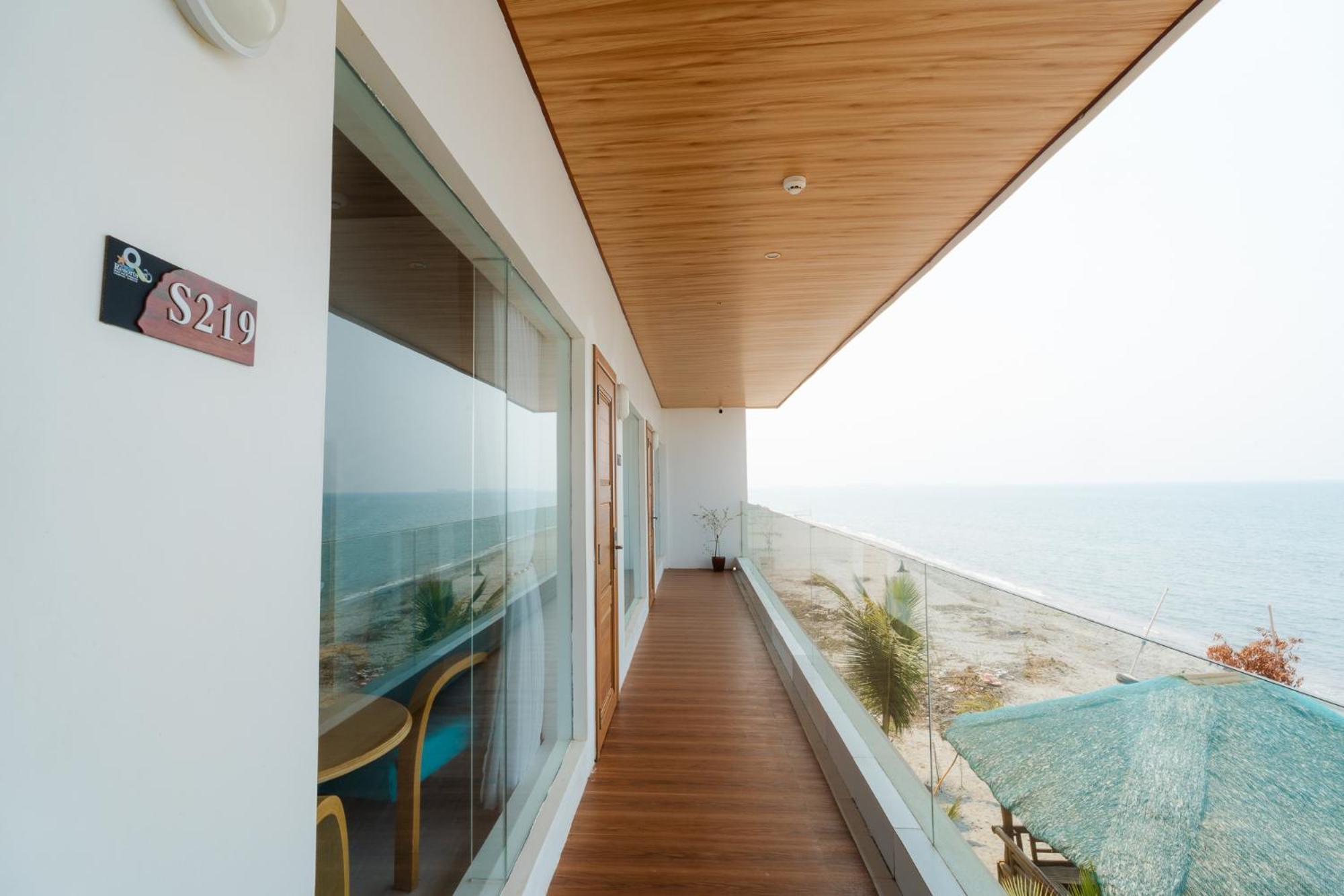 Q Beach Resort Cabangan Eksteriør bilde