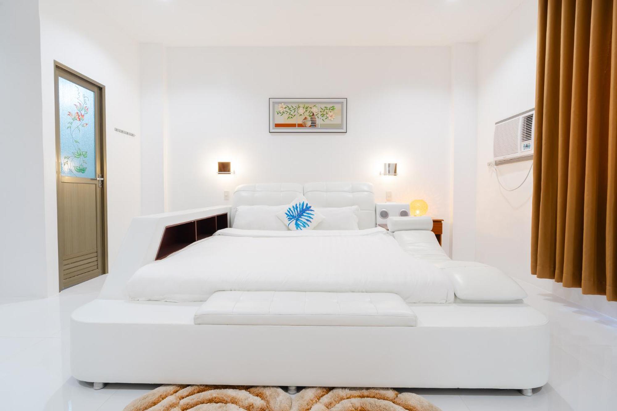 Q Beach Resort Cabangan Eksteriør bilde